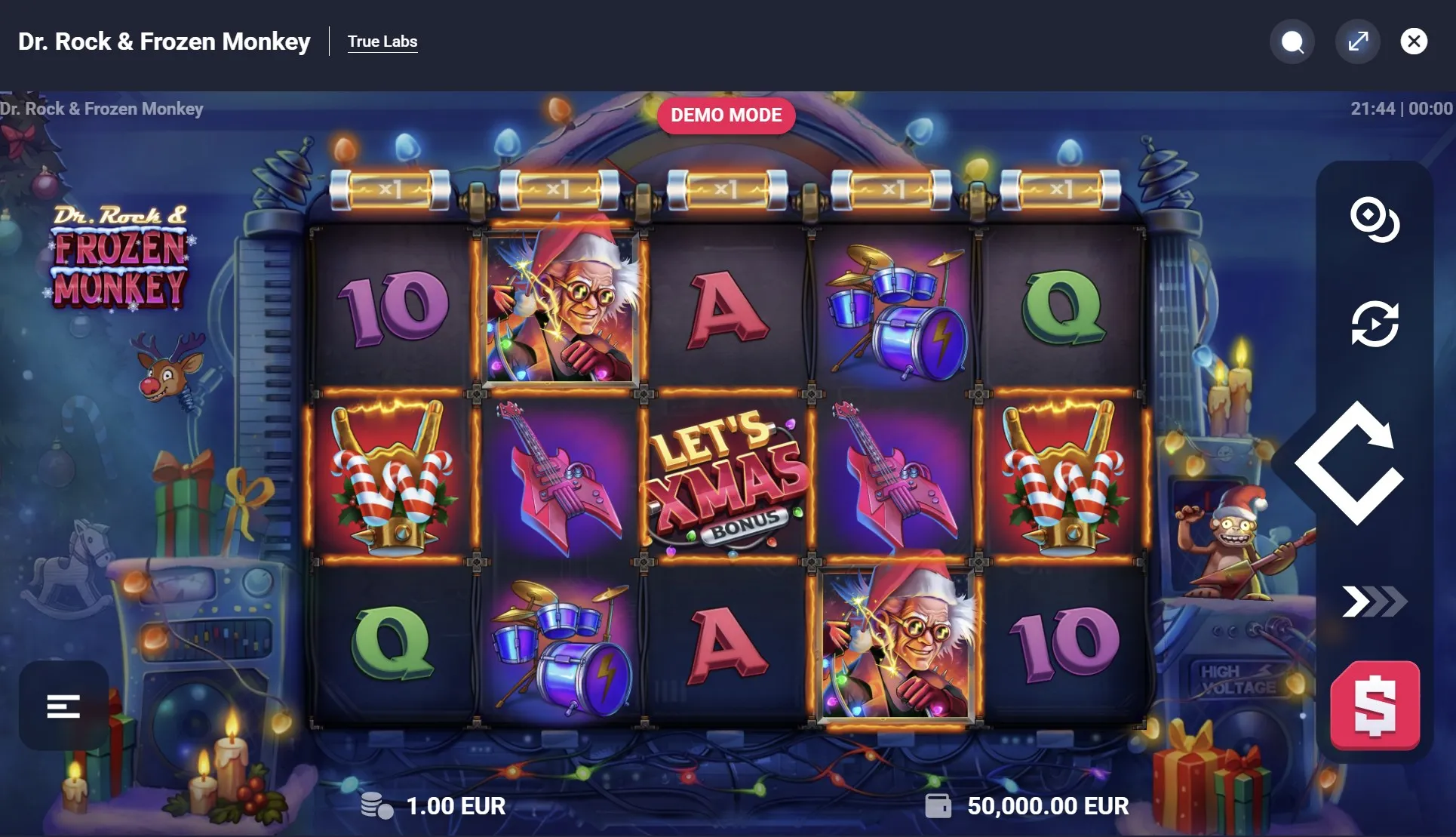 Mobile gaming and readable social casino controls
